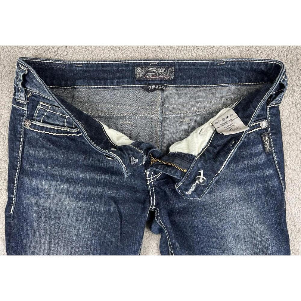 Silver Women’s Jeans Co. Tuesday Bootcut Jeans W30 L31 Embellished Pockets Photo - Picture 4 of 11